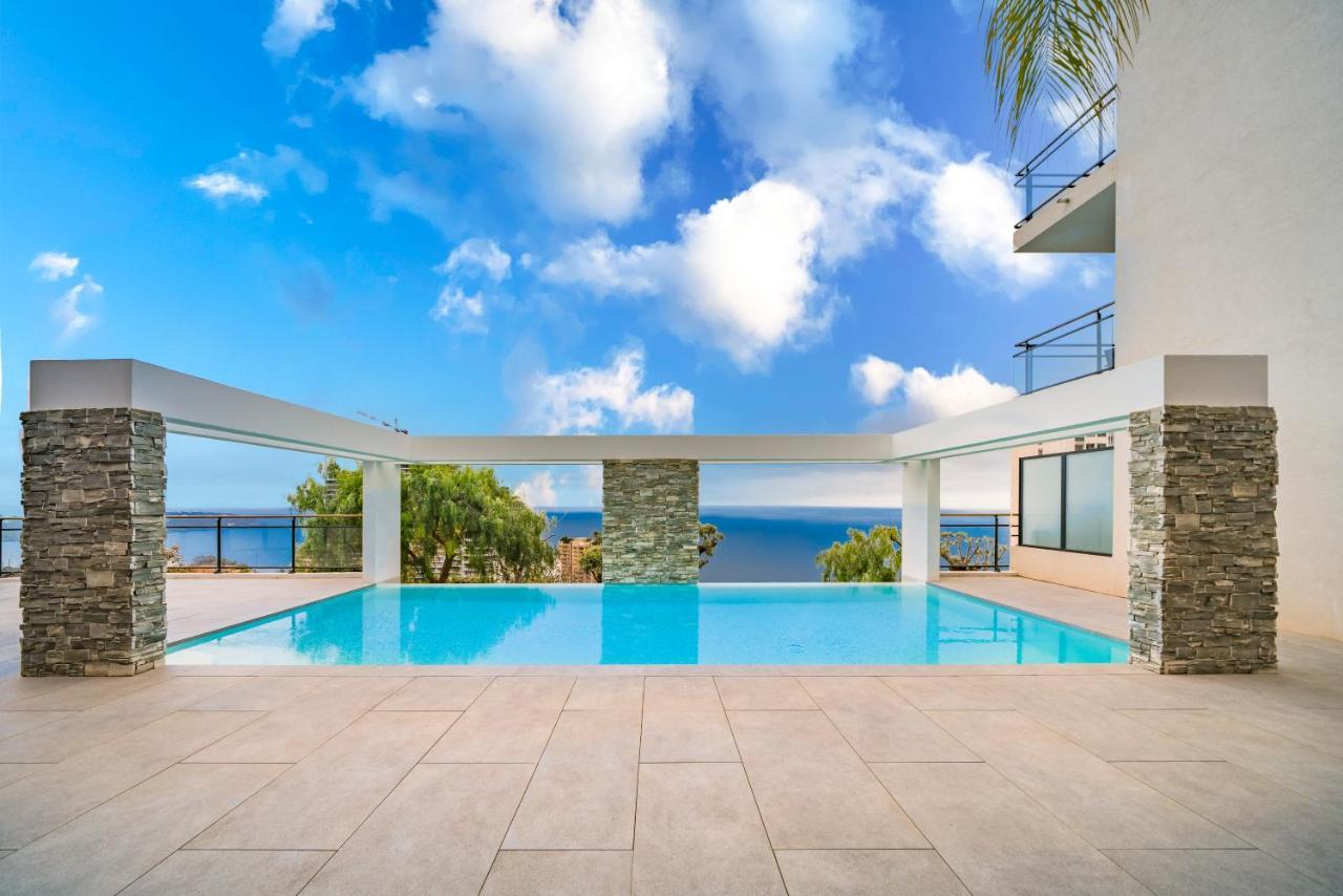 شقة Frontiere Monaco, Terrasse Vue Mer, Tour Odeon - Ap بوزولي المظهر الخارجي الصورة